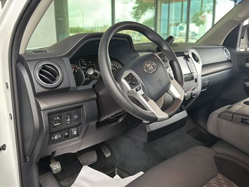 Used 2020 Toyota Tundra SR5 RWD image 15