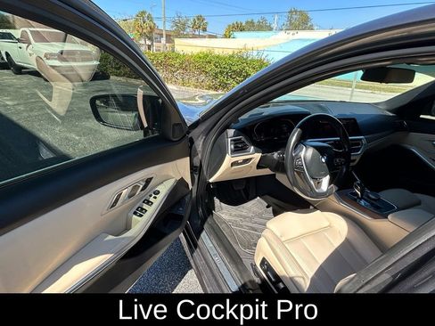 Used 2019 BMW 330i xDrive Sedan w/ Premium Package image 14