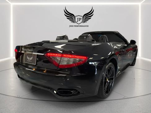 Used 2015 Maserati GranTurismo Sport RWD image 14