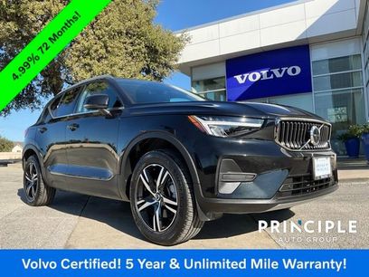 Certified 2025 Volvo XC40 B5 Core