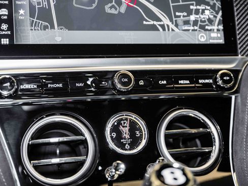 Used 2024 Bentley Continental GT Speed image 32