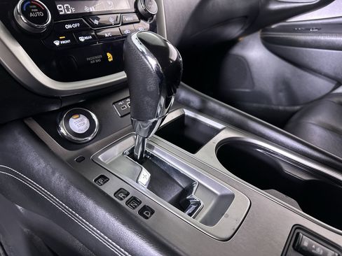 Used 2023 Nissan Murano SL image 52