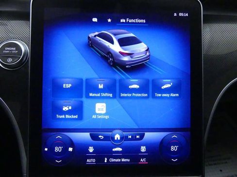 Used 2022 Mercedes-Benz C 300 Sedan image 16