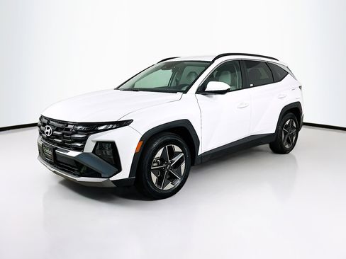 Used 2025 Hyundai Tucson SEL image 3
