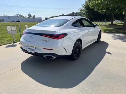 New 2026 Mercedes-Benz CLE 300 4MATIC Coupe image 9