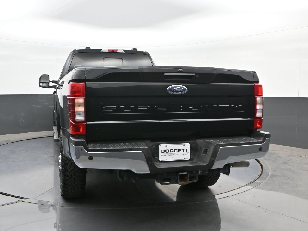 Used 2022 Ford F350 Lariat w/ Lariat Ultimate Package AWD/4WD image 8