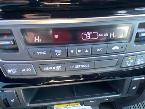 Used 2022 Honda Ridgeline Black Edition image 28