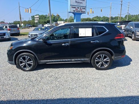 Used 2017 Nissan Rogue SL w/ SL Premium Package AWD/4WD image 2
