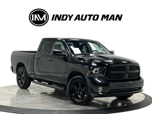 Used 2015 RAM 1500 Express w/ Black Ram 1500 Express Group image 2