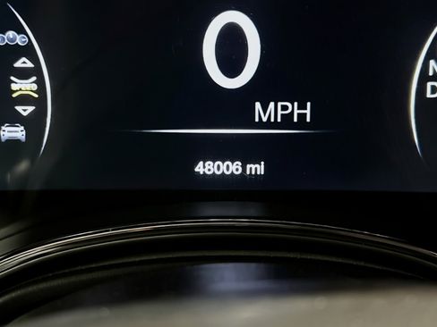 Used 2021 Jeep Grand Cherokee Limited w/ Trailer Tow Group IV AWD/4WD image 8