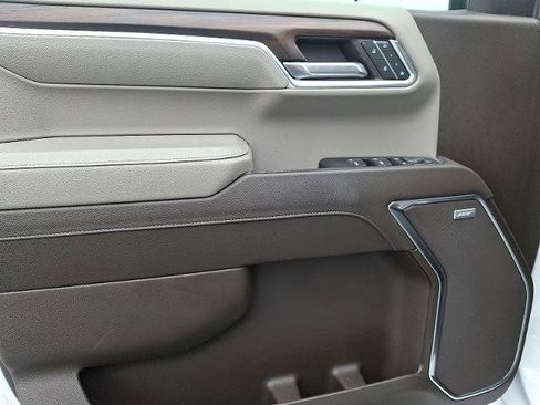 Used 2024 GMC Sierra 1500 SLT w/ SLT Premium Plus Package image 11