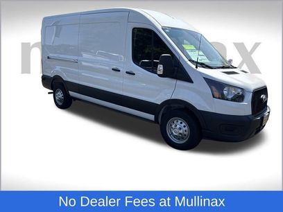 New 2025 Ford Transit 250 148 Medium Roof Extended AWD w/ Load Area Protection Package