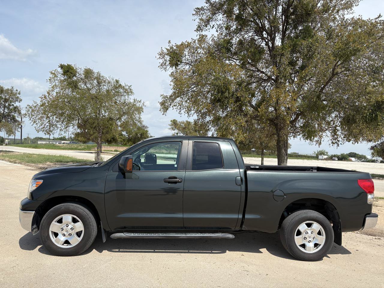 Used 2008 Toyota Tundra SR5 w/ TRD Off-Road Pkg RWD image 3
