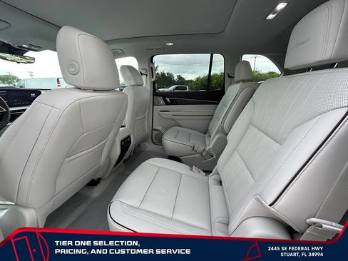 New 2026 Buick Enclave Avenir w/ Super Cruise Package AWD/4WD image 13