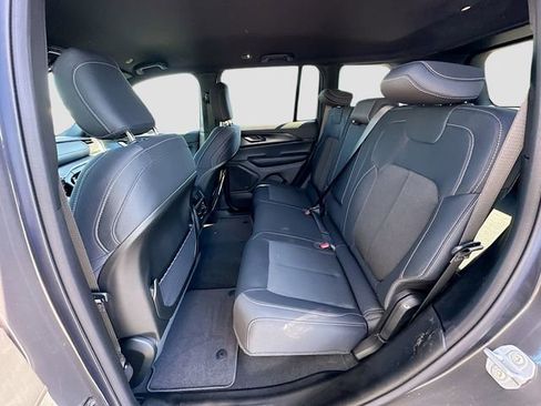 New 2026 Jeep Grand Cherokee Laredo AWD/4WD image 16