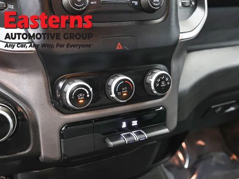 Used 2022 RAM 1500 Big Horn AWD/4WD image 19