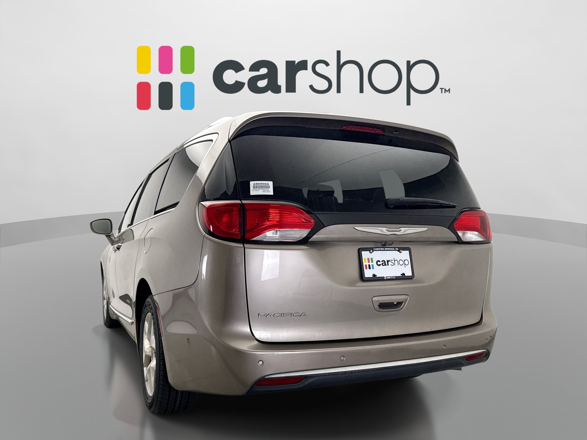 Used 2017 Chrysler Pacifica Touring-L Plus w/ Advanced Safetytec Group FWD image 3