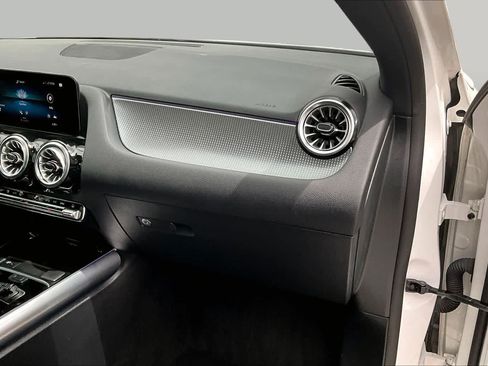 Certified 2023 Mercedes-Benz GLA 250 4MATIC image 19