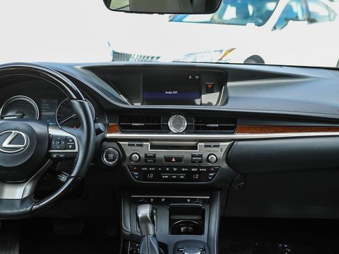 Used 2017 Lexus ES 350 FWD image 13