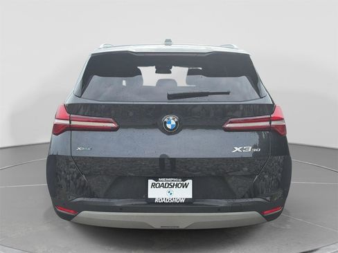 Used 2025 BMW X3 xDrive30 w/ Convenience Package AWD/4WD image 4