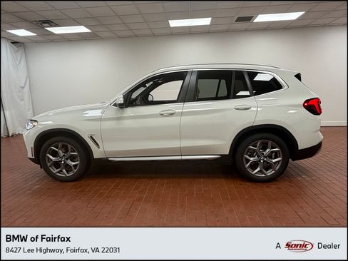 Used 2023 BMW X3 xDrive30i w/ Premium Package image 1