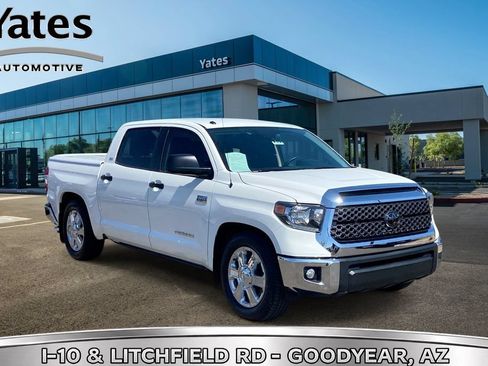Used 2018 Toyota Tundra SR5 w/ SR5 Upgrade Package RWD image 1
