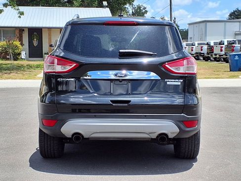 Used 2014 Ford Escape Titanium FWD image 5