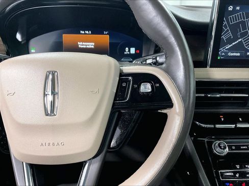 Used 2022 Lincoln Corsair Reserve w/ Equipment Group 201A image 24