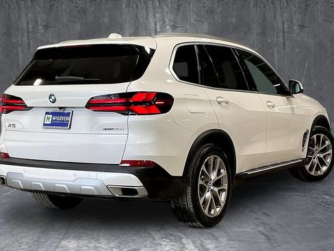 Used 2025 BMW X5 xDrive40i w/ Climate Comfort Package AWD/4WD image 6