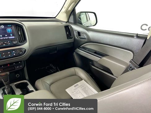 Used 2015 Chevrolet Colorado LT image 25