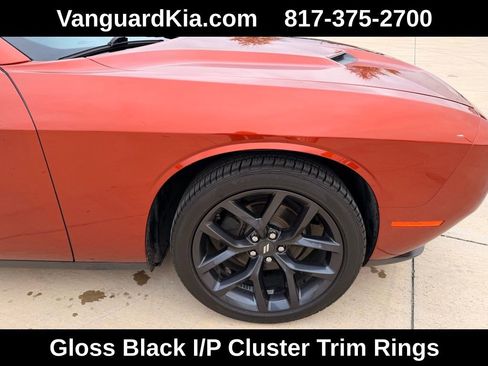 Used 2021 Dodge Challenger SXT w/ Blacktop Package image 11