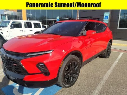 Used 2023 Chevrolet Blazer RS w/ Driver Confidence II Package image 4