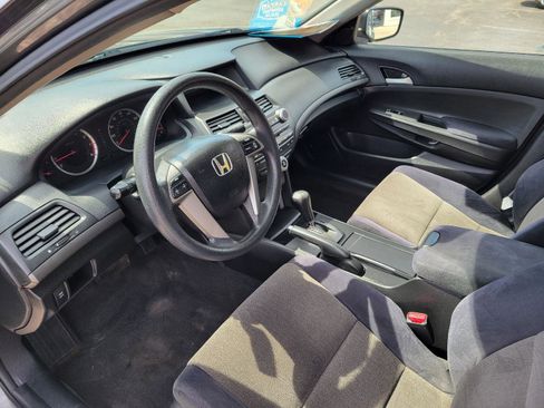 Used 2009 Honda Accord LX-P image 5