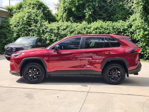 Used 2025 Toyota RAV4 LE FWD image 5