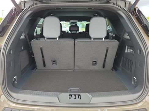 New 2026 Ford Explorer ST-Line w/ Premium Package RWD image 11