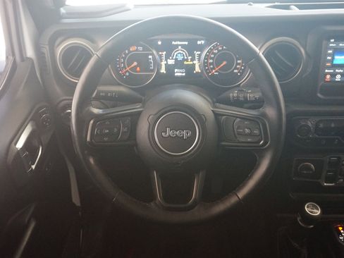 Used 2020 Jeep Wrangler Unlimited Sport S image 23