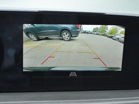 Used 2024 Buick Encore GX Sport Touring AWD/4WD image 32