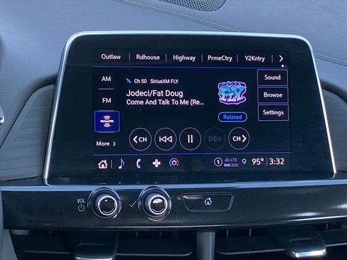 Used 2024 Cadillac CT4 Luxury image 9