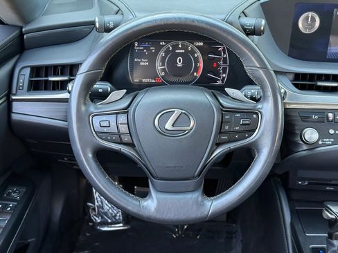 Used 2021 Lexus ES 350 w/ Accessory Package image 17