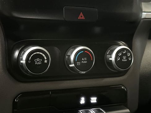 Used 2020 RAM 1500 Big Horn image 21