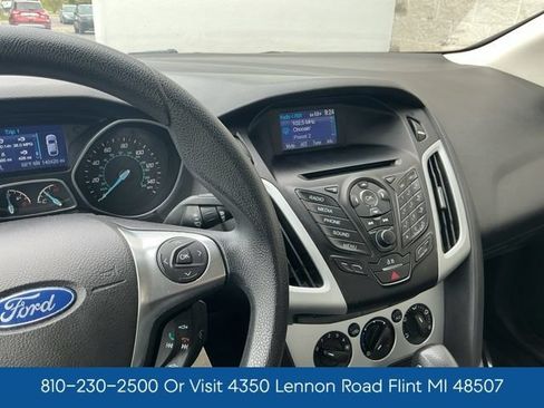 Used 2013 Ford Focus SE FWD image 21