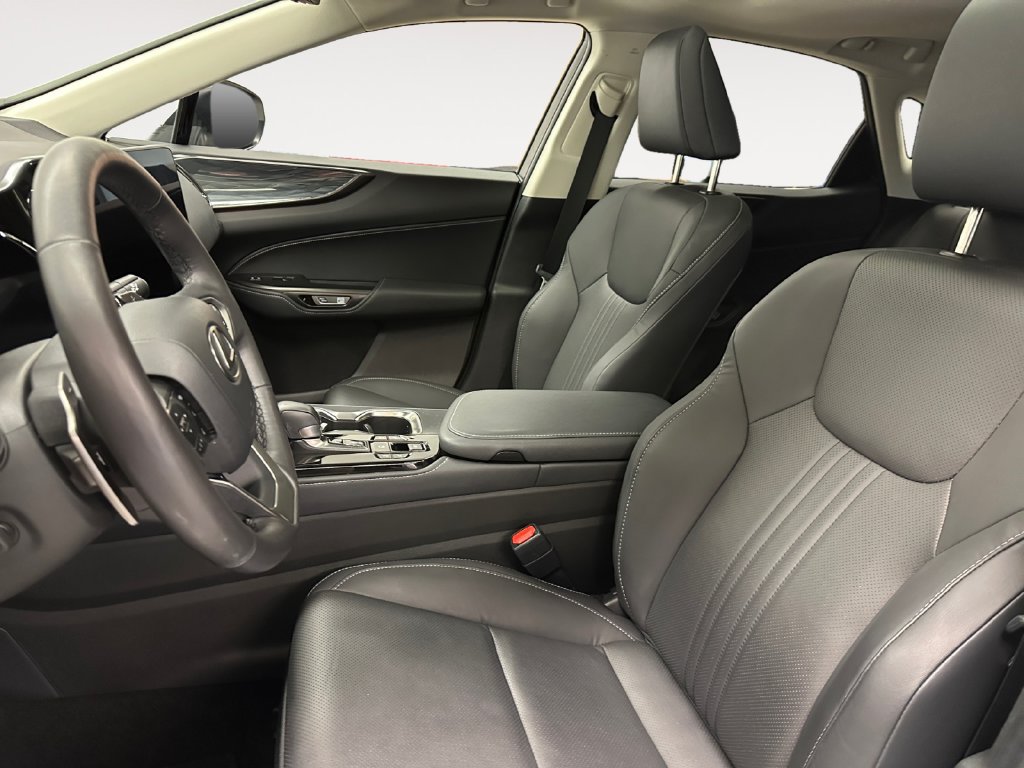 Used 2024 Lexus NX 350 AWD w/ Vision Package image 11
