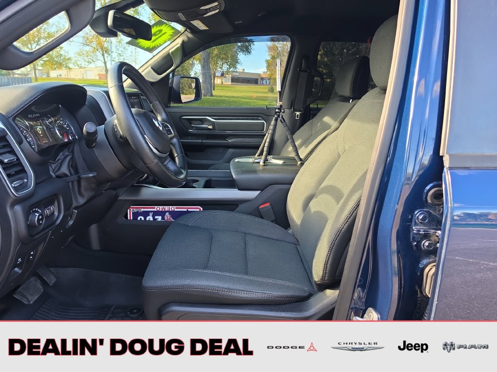 Used 2019 RAM 1500 Big Horn AWD/4WD image 10