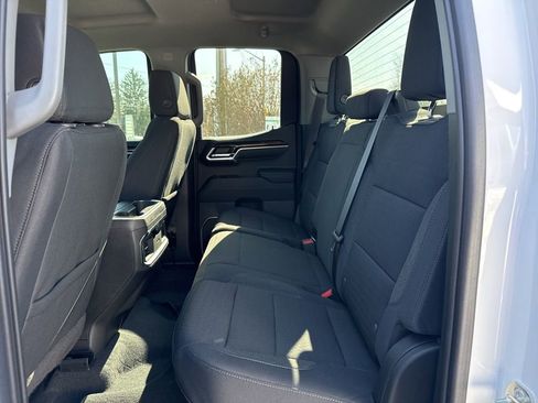 Used 2023 GMC Sierra 1500 Elevation image 9