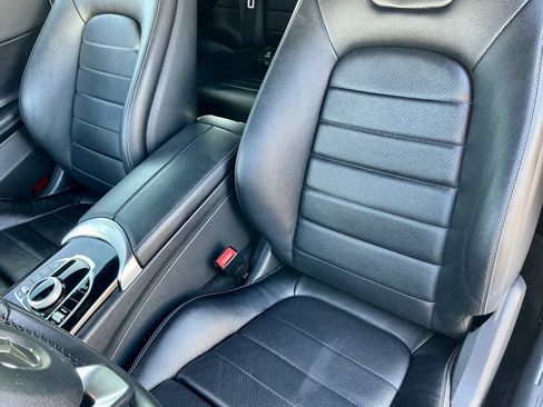 Used 2017 Mercedes-Benz C 300 4MATIC Coupe image 33