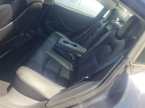 Used 2023 Tesla Model 3 Standard Range RWD image 4