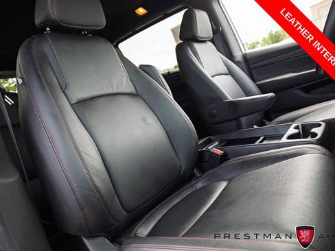 Used 2024 Honda Odyssey Sport image 4