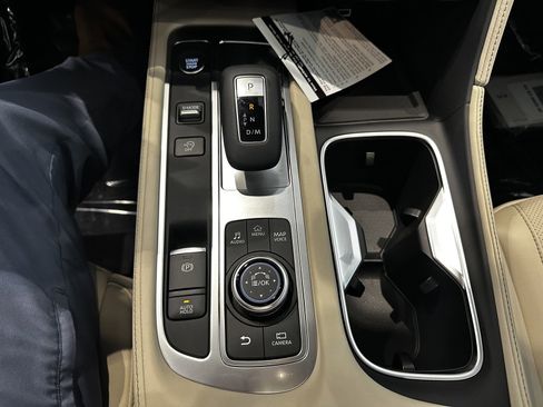 Certified 2025 INFINITI QX60 Luxe w/ Vision Package image 23