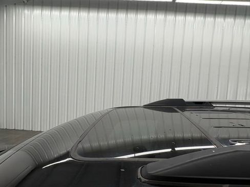 Used 2012 GMC Acadia Denali image 32