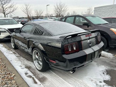 Used 2007 Ford Mustang GT Premium image 3